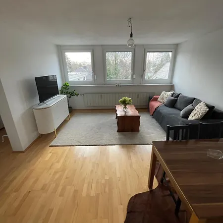 아파트 Quiet Center - 10 Min To Center & Oktoberfest - Free Parking - Near Nymphenburg Palace & Botanical Garden 뮌헨
