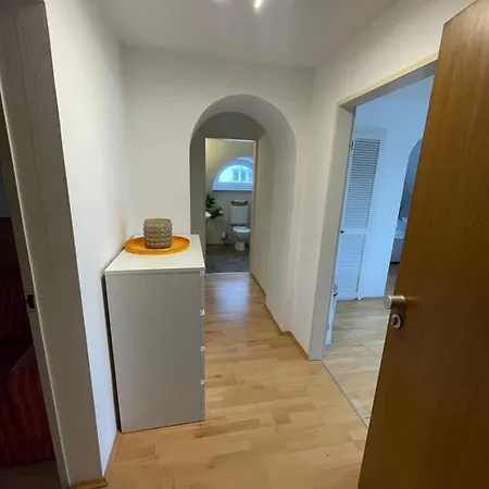Quiet Center - 10 Min To Center & Oktoberfest - Free Parking - Near Nymphenburg Palace & Botanical Garden 아파트